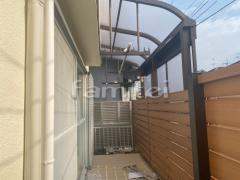 雨除け屋根 YKKAP ソラリアテラス屋根 1階用 R型アール屋根 物干し 目隠しパネル(前面) 隙間塞ぎ材