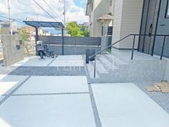 駐車場ガレージ床 土間コンクリート バラス砕石目地