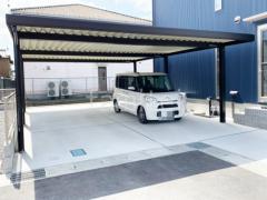 カーポート2台(ワイド) ツイン YKKAP レオンポートneo Smart 積雪30cm対応 折板屋根 駐車場ガレージ床 土間コンクリート仕上 伸縮目地