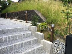 土留め化粧ブロック ユニソン ジャスティ 植栽 低木 下草