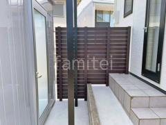 アルミ形材 フェンス 木目調目隠しウォール ナチュラルウッド縦型 目隠し 木調・ラティス