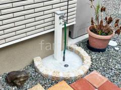 ピンコロ囲い水受け(パン) 土間モルタル仕上げ 洗い場