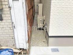 犬走り 防犯砂利敷き バラス砕石