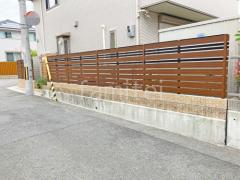 ブロック塀 (化粧ブロック) ユニソン シャモティ 人工木・樹脂 フェンス(木調) F&F マイティウッド デコll 高尺タイプ 目隠し 木調・ラティス 樹脂