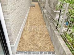 犬走り ジャミ敷き 防草シート加工