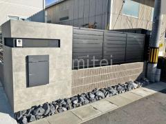 モダン門柱 壁タイル貼り タカショー セラレバンテ 宅配ボックス ユニソン ヴィコDB100 目隠しフェンス塀 LIXIL AB YS3型 化粧ブロック ジャスティ